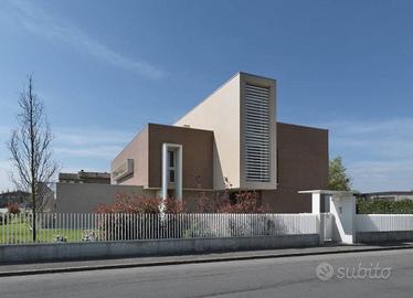 Villa di 256 m² con più di 5 locali a Bomporto