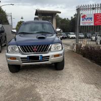 Mitsubishi L200 2.5 TDI 4WD Club Cab Pick-up GLS