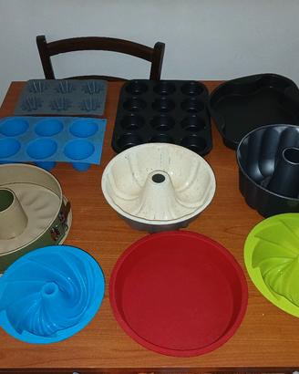 Lotto 10 pezzi stampi da cucina 