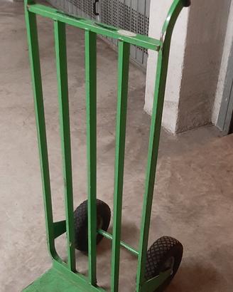Carrello  con ruote