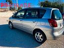 toyota-corolla-verso-2-0-tdi-d-4d