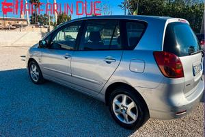 Toyota Corolla Verso 2.0 tdi D-4D