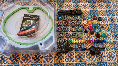 Set 18 Beyblade X + Arena Takara Tomy