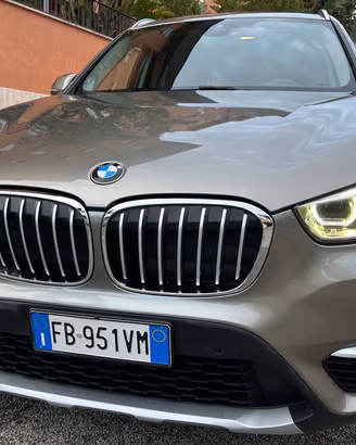 Bmw X1 xDrive20d xLine. Strafull !!!