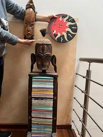 Mobile porta libri/dvd tribale con maschere e sole