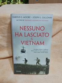 nessuno ha lasciato il Vietnam di Moore galloway