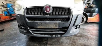 FIAT DOBLO 2015 - PARAURTI ANTERIORE