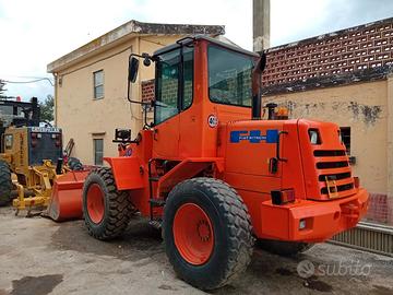 Pala gommata Fiat-Hitachi W90