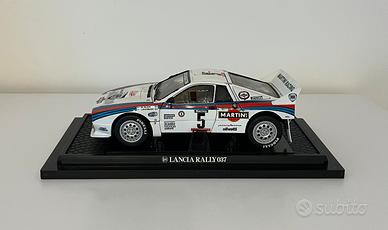 Kyhosho Lancia 037 1.18