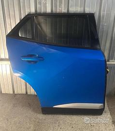 Portiera anteriore posteriore peugeot 2008 2022
