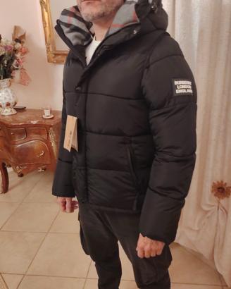 Piumino Burberry con maniche staccabili