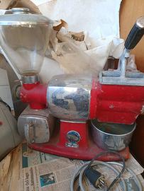 grattugia e macina caffè berkel anni 50