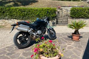 Ducati Monster s2r800