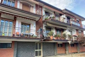 APPARTAMENTO QUADRILOCALE CON BOX AUTO