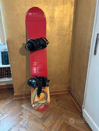 Snowboard STUF 148 cm con attacchi