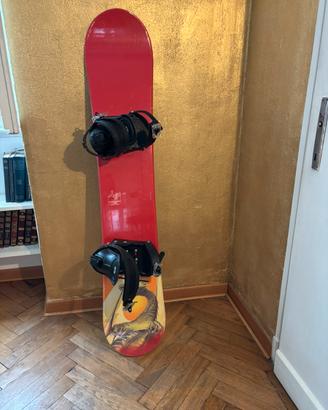 Snowboard STUF 148 cm con attacchi