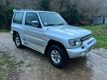 Mitsubishi pajero 2.5 tdi