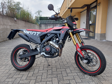 Moto vent 125 4 t Derapage