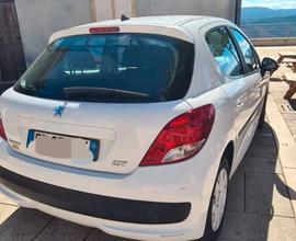 Peugeot 207 - 2010