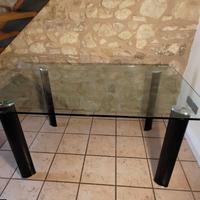 tavolo in vetro più sedie