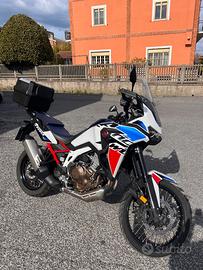 Africa Twin manuale 1100