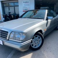 Mercedes-benz E-Series E 200 cat Cabriolet