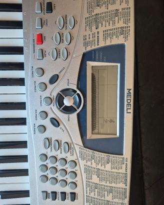 Pianola MEDELI  mc37A per scuole medie