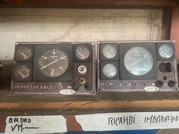 Cruscotto motore marino