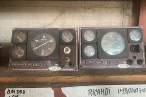 Cruscotto motore marino