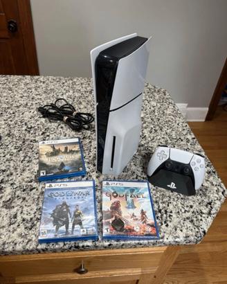 Sony PlayStation 5 Slim Disc 1TB + 3 giochi