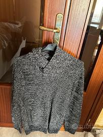 Maglione bianco e nero