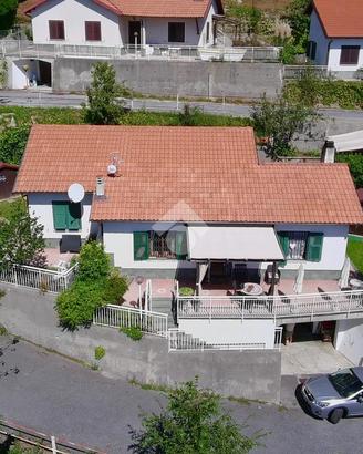 VILLA SINGOLA A MAGLIOLO
