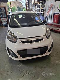 kia picanto 1.0 benzina