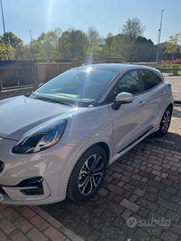 Ford Puma ST-Line con tetto apribile!