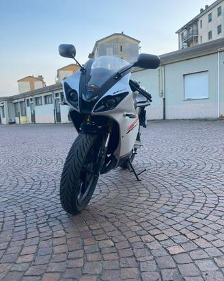 Rieju rs3 125
