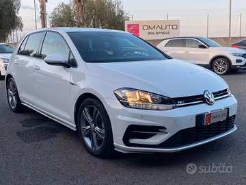 Volkswagen Golf 1.6 TDI 115 CV DSG 5p. Executive B