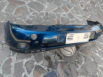 Paraurti anteriore con fendinebbia Ford Mondeo 98