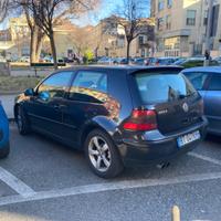 Golf IV gpl 1.6 euro 4 02’ neo patentati