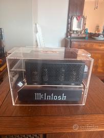 Mcintosh MHA200 amolificatore cuffie valvolare
