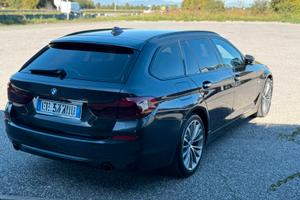 Bmw 520d g31 sport full optional head/up gancio
