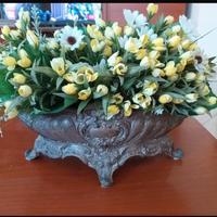 fioriera / portaoggetti vintage in materiale ferro