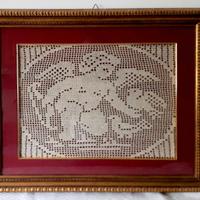 Quadro ricamato filet con angelo