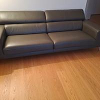 Divano in pelle 