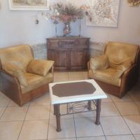 poltrone in legno e pelle