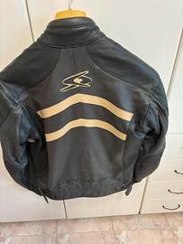 Giubbotto in pelle motociclista