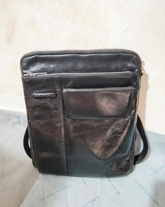 borsello Piquadro nero in pelle 