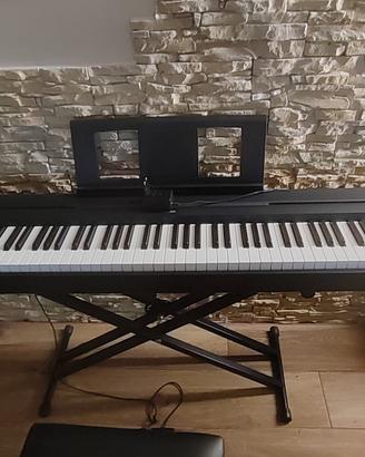 pianola Yamaha p45