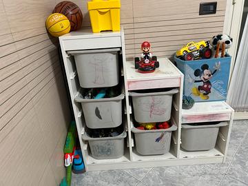 Contenitore trofast bimbi capiente