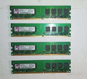 4 Banchi di memoria 4x1 GB RAM Kingston Totale 4GB