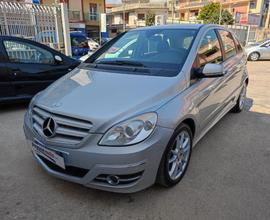 MERCEDES-BENZ B 180 CDI Sport